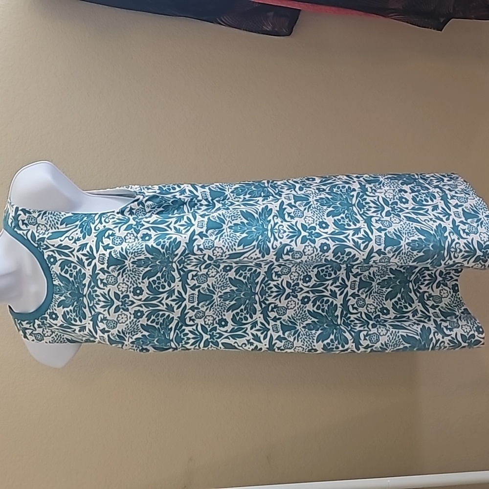 Sleeveless Boho Style Blue and White Floral Dress